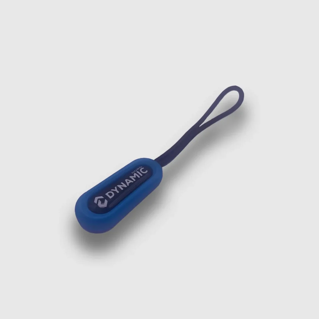 Blue zip puller with Dynamic logo