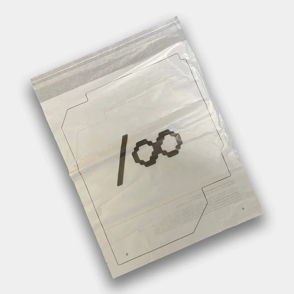 Silver polybag with Ark8 logo